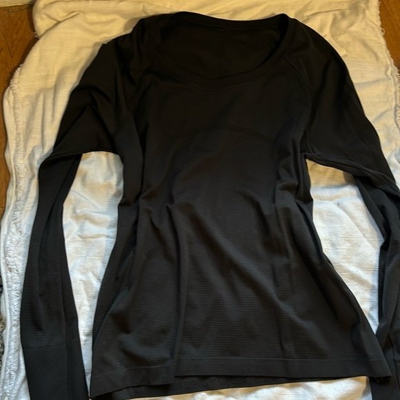 LULULEMON SWIFTLY TECH LS 2.0 RACE - Picture 1 of 5